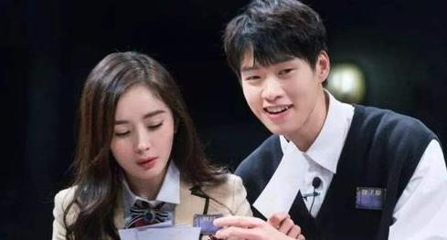 赵泳鑫爆料恋爱故事视频,一段甜蜜的恋爱故事